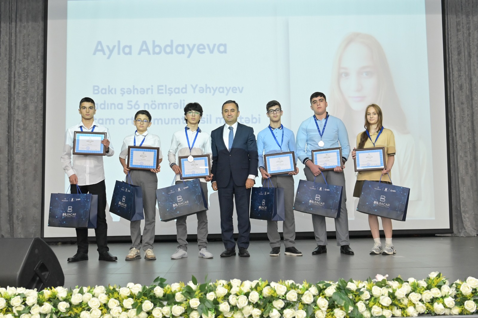 “BilBacar” müsabiqəsinin qalibləri mükafatlandırılıb