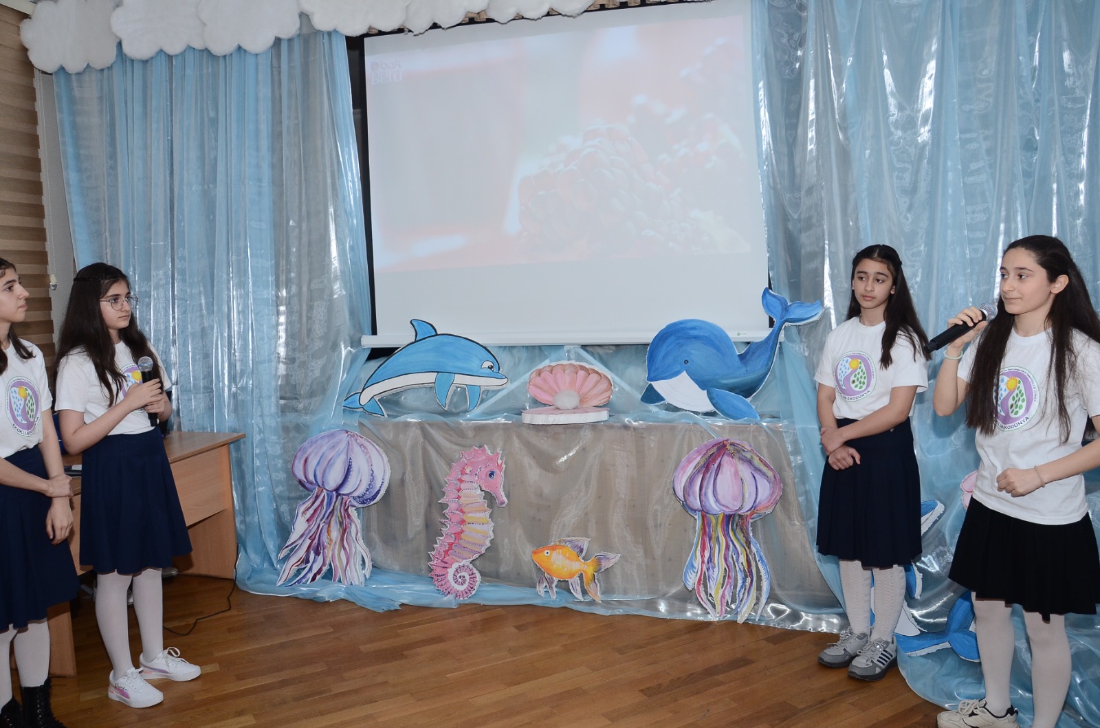 “Bir damla suyun səyahəti” – Su rəsmlərdə və səhnədə 