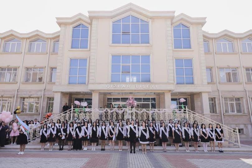 Bir məktəb, min arzu: Həkim, müəllim, idmançı  - REPORTAJ