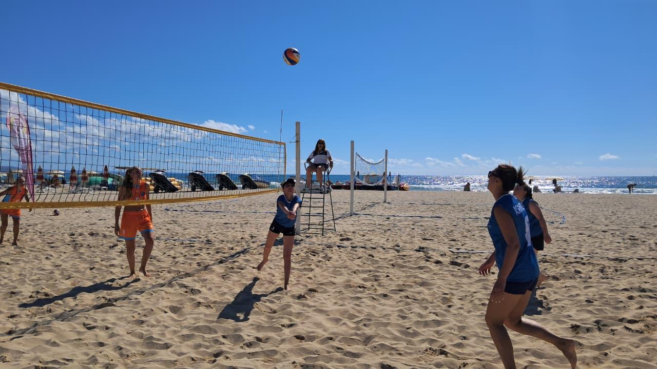 Bir qrup təhsil işçisi Müəllimlərin XXI Yay İdman Oyunlarında iştirak edir