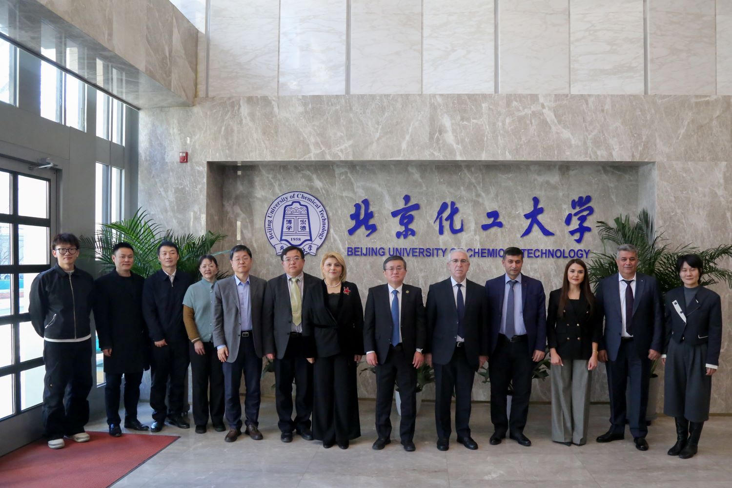 BMU Çin universitetləri ilə ikili diplom proqramına başlayır