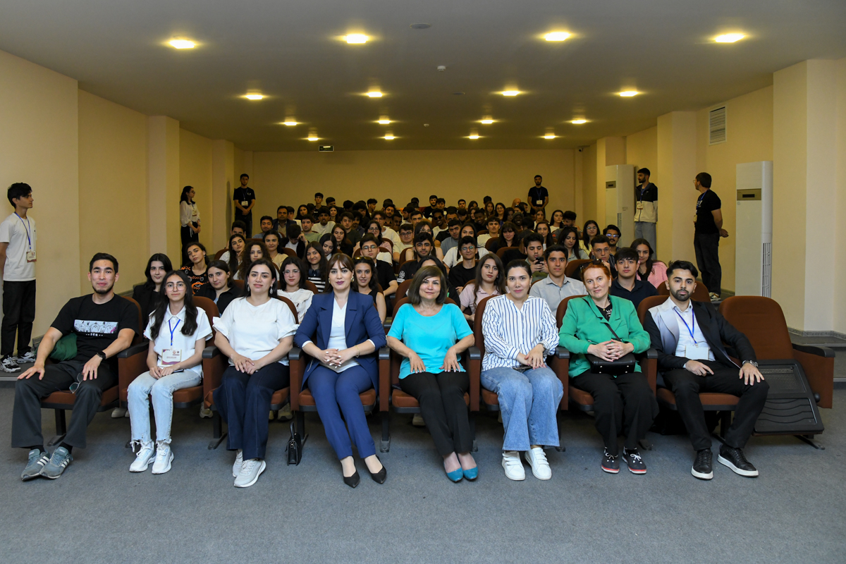 BMU-da əcnəbi tələbələr üçün “Cultural Crossroads” adlı tədbir təşkil olunub