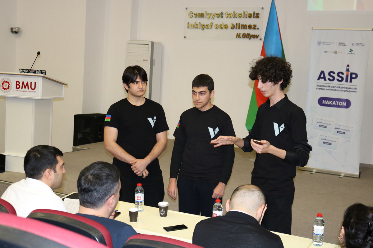 BMU-da hakaton keçirilib 