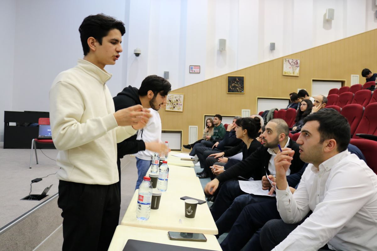 BMU-da hakaton keçirilib