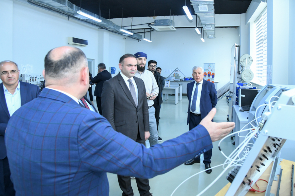 BMU-da Kənd Təsərrüfatı Nazirliyinin layihəsi ilə bağlı vorkşop keçirilib