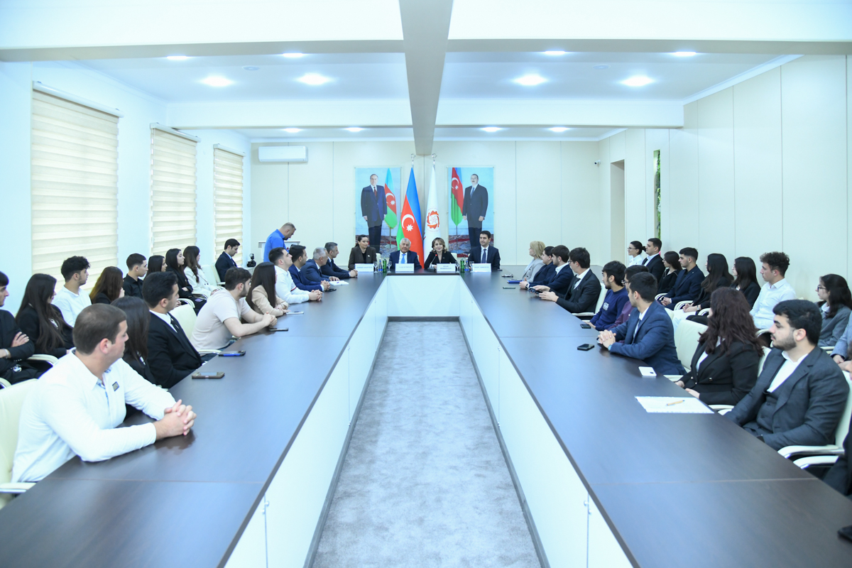 BMU-da millət vəkilləri ilə tələbələrin görüşü keçirilib 