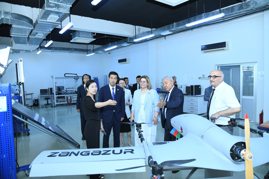 BMU ilə Lanzhou Maliyyə və İqtisadiyyat Universiteti arasında memorandum imzalanıb