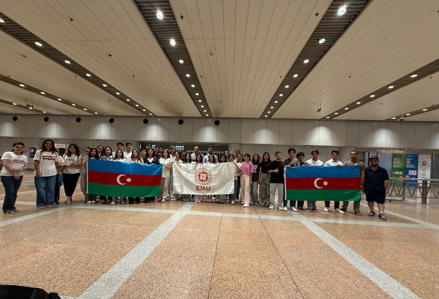 BMU-nun müəllim və tələbə heyətinin Çinə səfəri başlayıb 