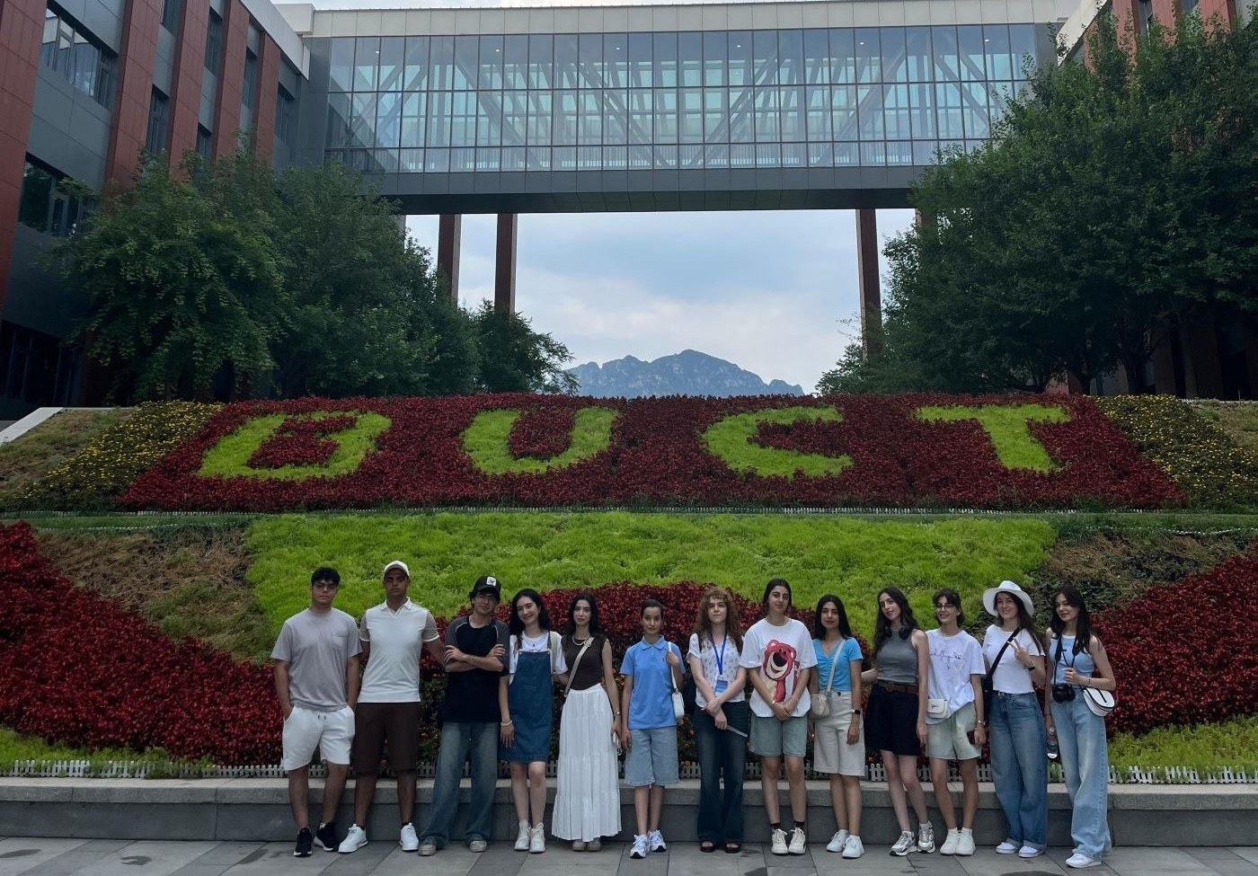 BMU-nun müəllim və tələbə heyətinin Çinə səfəri başlayıb