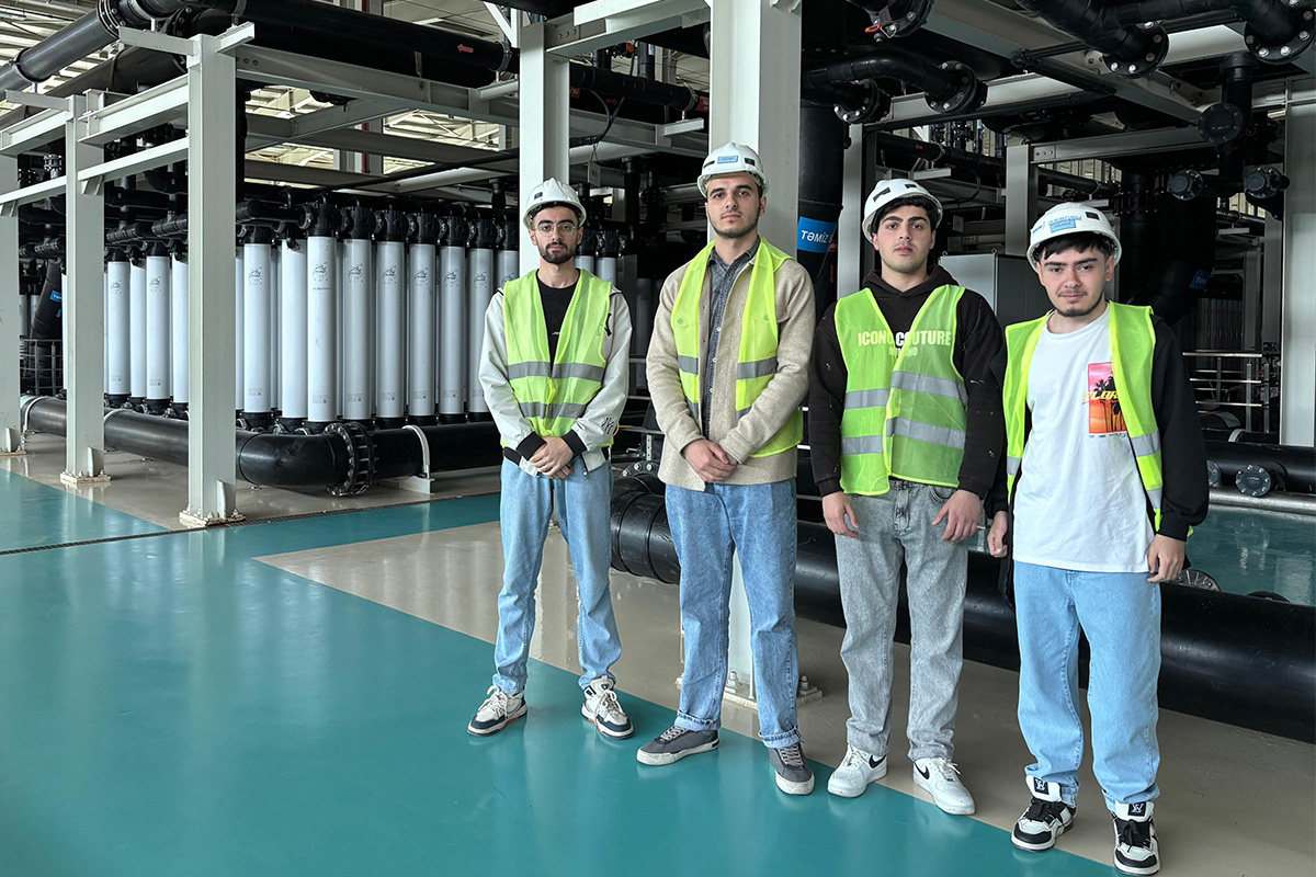 BMU tələbələrinin istehsalat və pedaqoji təcrübəsi davam edir