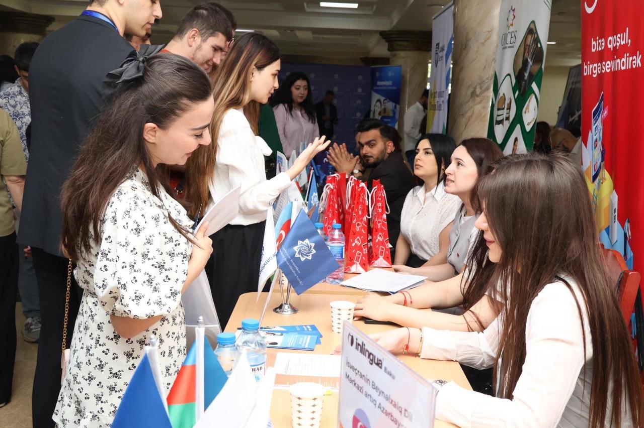 BSU-da II karyera yarmarkası keçirilib 