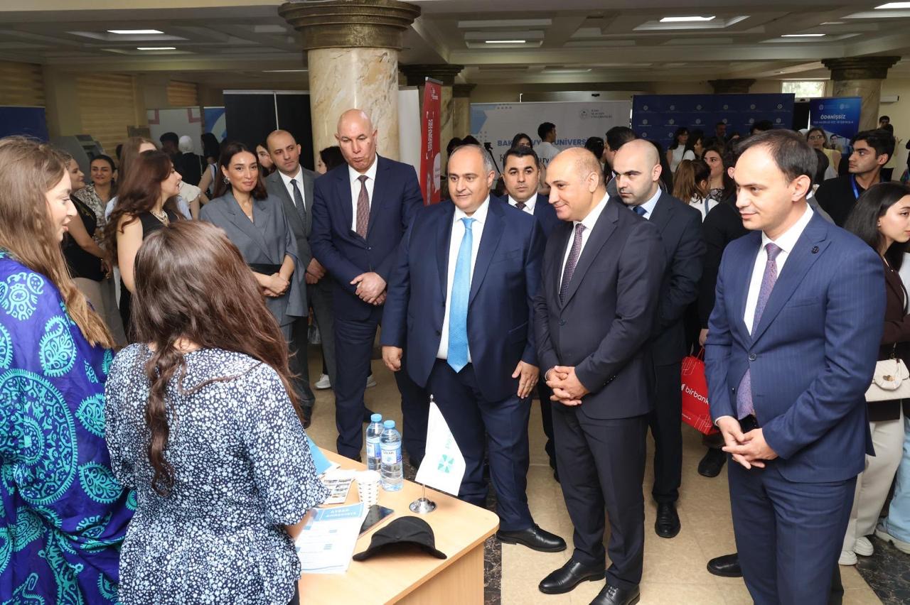 BSU-da II karyera yarmarkası keçirilib