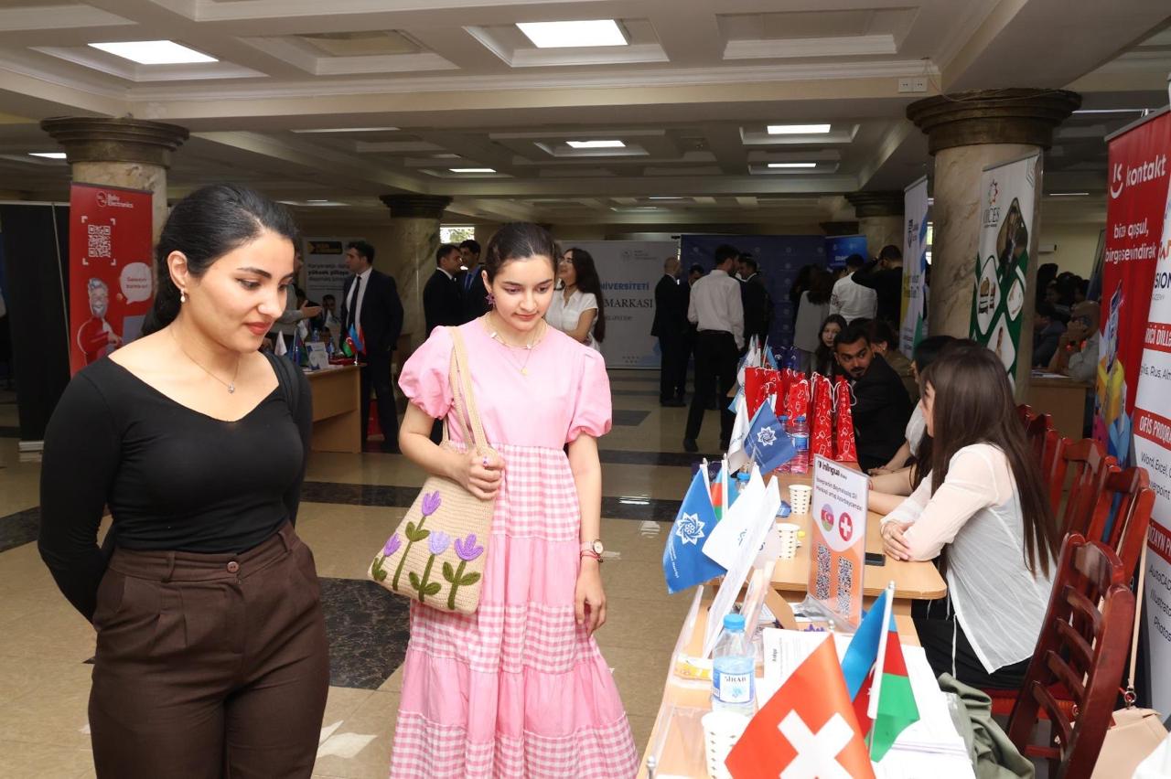 BSU-da II karyera yarmarkası keçirilib