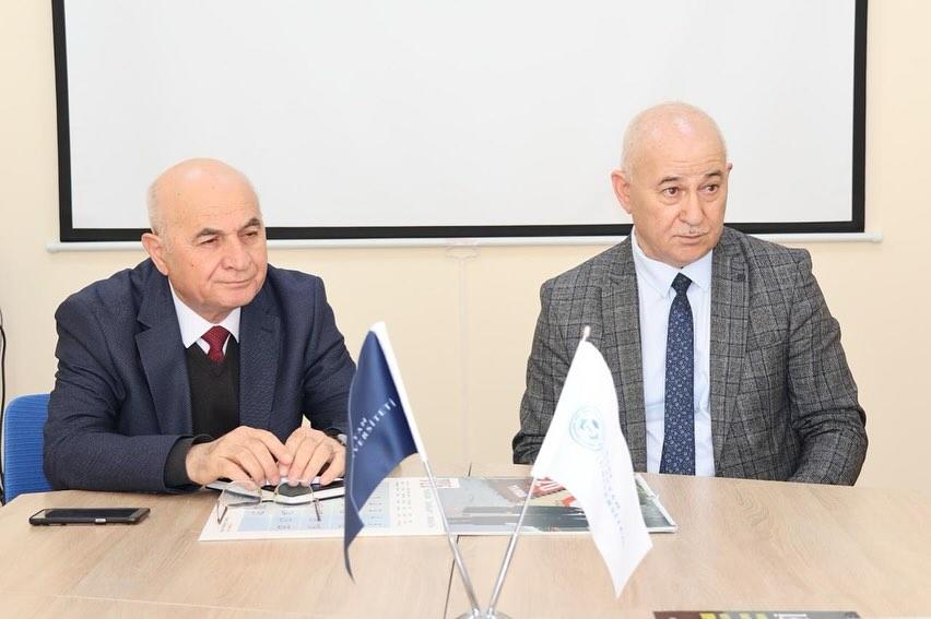 BSU-da "Qərbi Azərbaycan tədqiqatları və tədrisi” mövzusunda müzakirə aparılıb