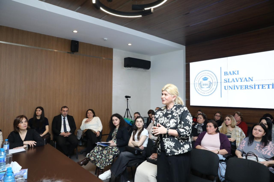 BSU-da xarici ekspertlərlə görüş keçirilib