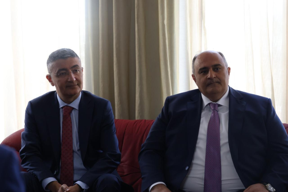 BSU-nun rektoru Albaniya Milli Elmlər Akademiyasının Prezidenti ilə görüşüb