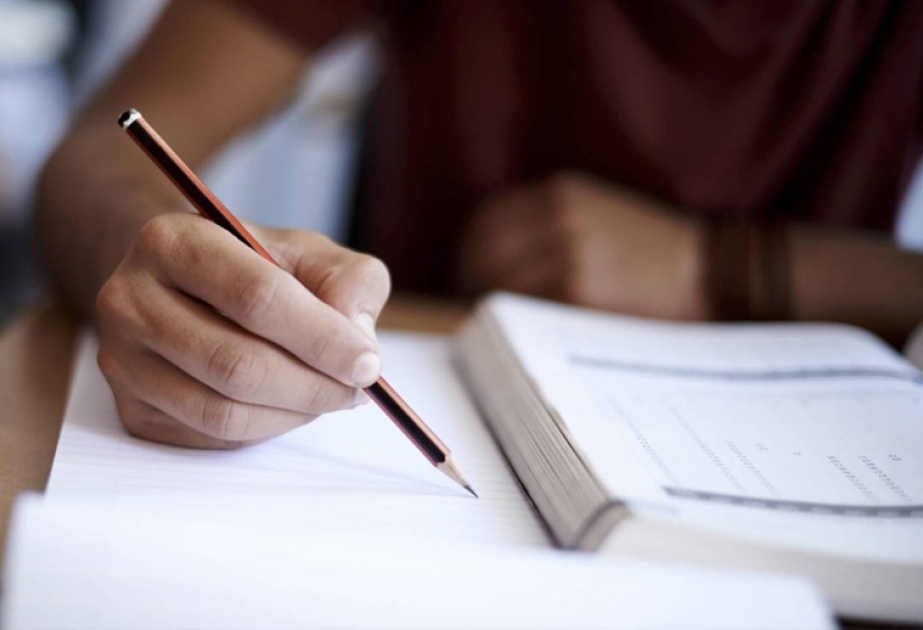 Bu 3 ixtisas üzrə xaricdə oxuyanların çoxu peşə tanınması prosedurundan keçə bilmir 