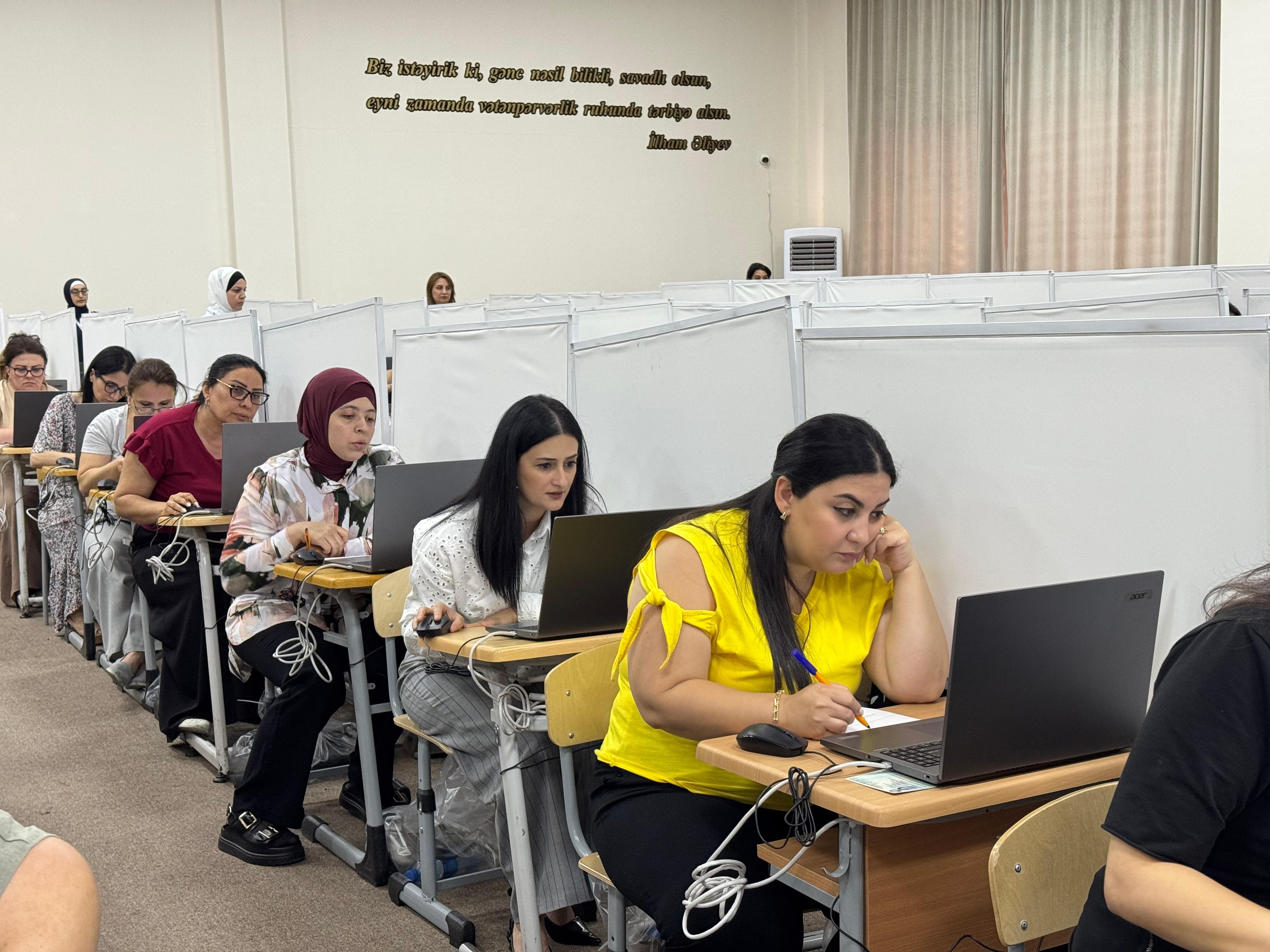 Bu gün müəllimlərin sertifikatlaşdırılması imtahanının ikinci günüdür

