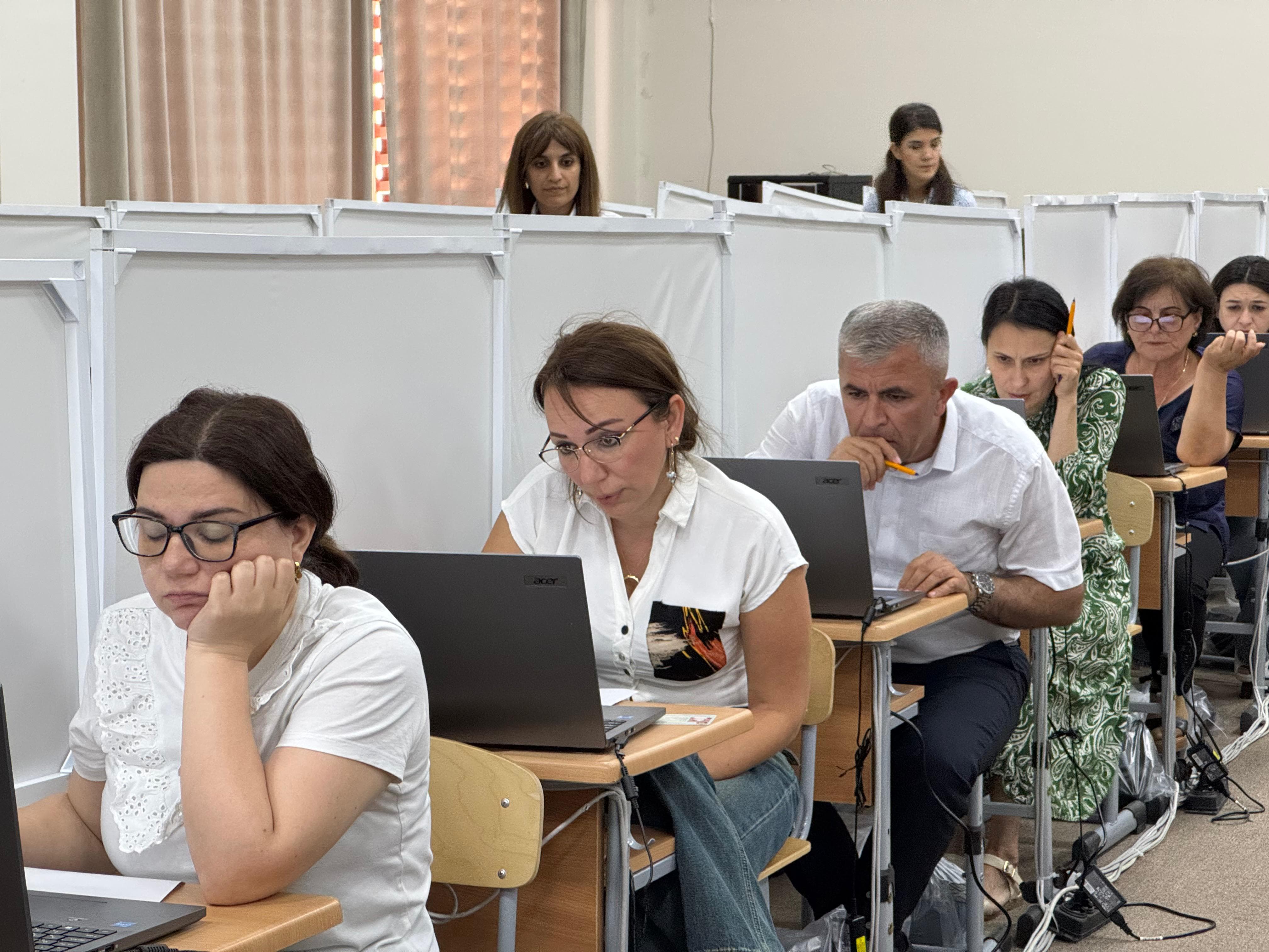 Bu gün müəllimlərin sertifikatlaşdırılması imtahanının ikinci günüdür

