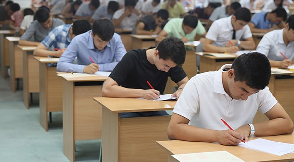 Bu il 1054 tələbə yerdəyişməsi aparılıb  