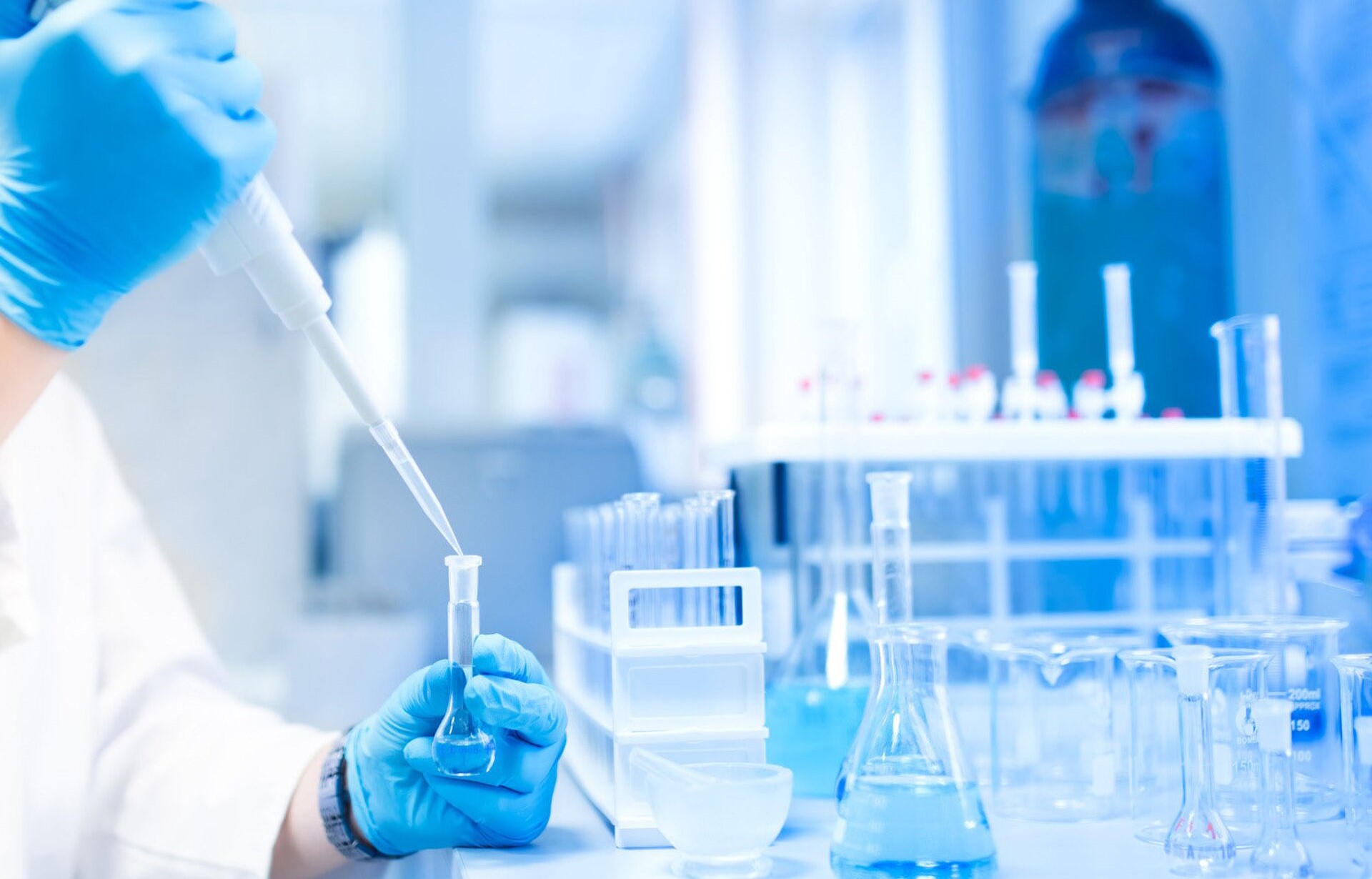 Bu il 300-dək alimə pul mükafatı veriləcək 