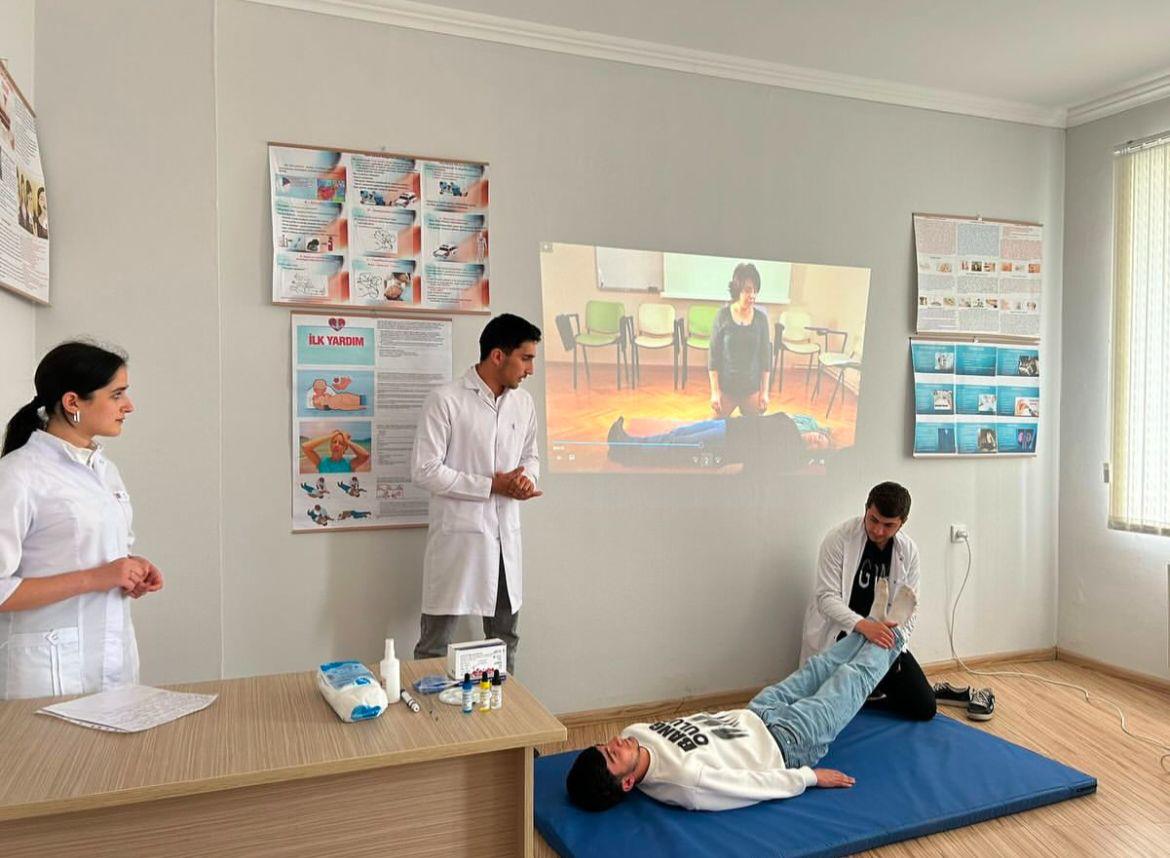 Bu kollecdə cəmi 11 oğlan oxuyur – REPORTAJ 