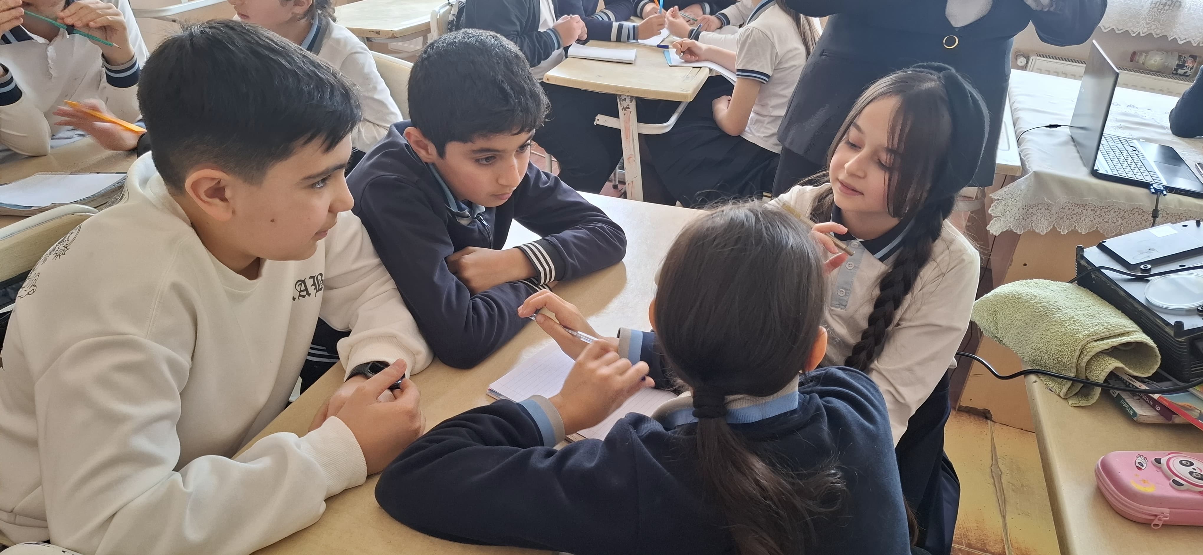 “Bullinqi birlikdə dayandıraq” layihəsinin icrası davam edir