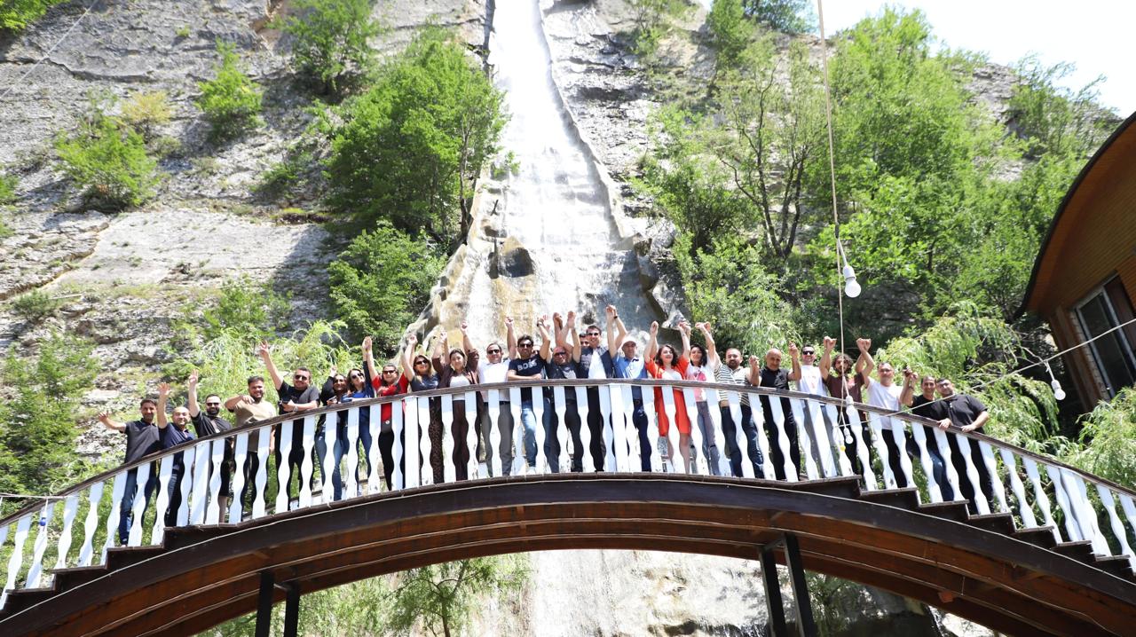 “Buradan getmək istəmirik” – Həmkarlar İttifaqının istirahət mərkəzlərində yay tətili 