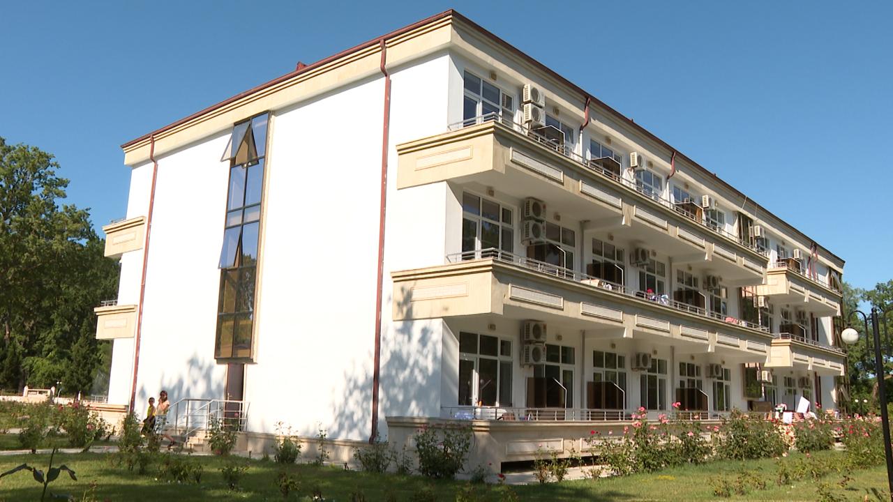 “Buradan getmək istəmirik” – Həmkarlar İttifaqının istirahət mərkəzlərində yay tətili