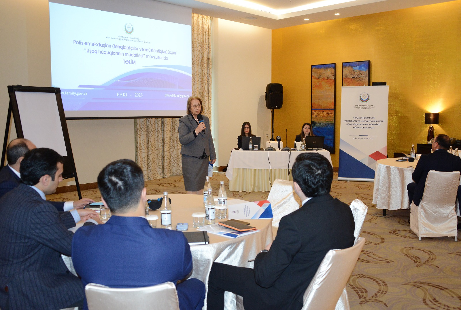 "Cinayət prosesində uşaq hüquqlarının müdafiəsi" mövzusunda təlim keçirilir