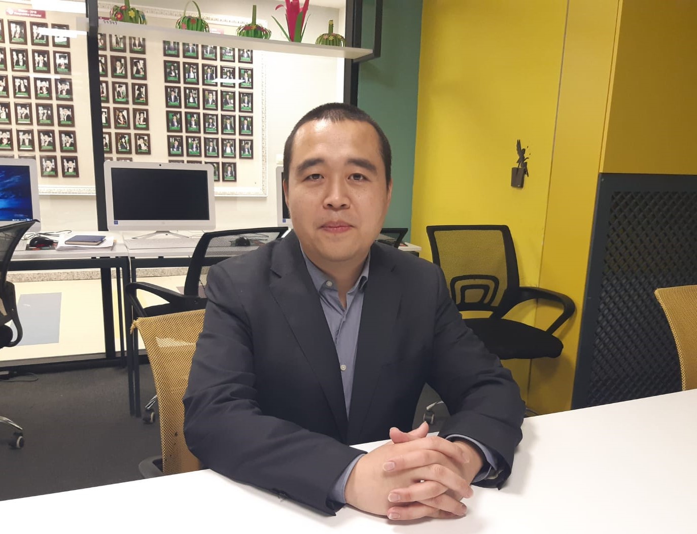 Çinli müəllim: Azərbaycanda ali məktəblər az sayda tələbəni yaşayış yeri ilə təmin edir 