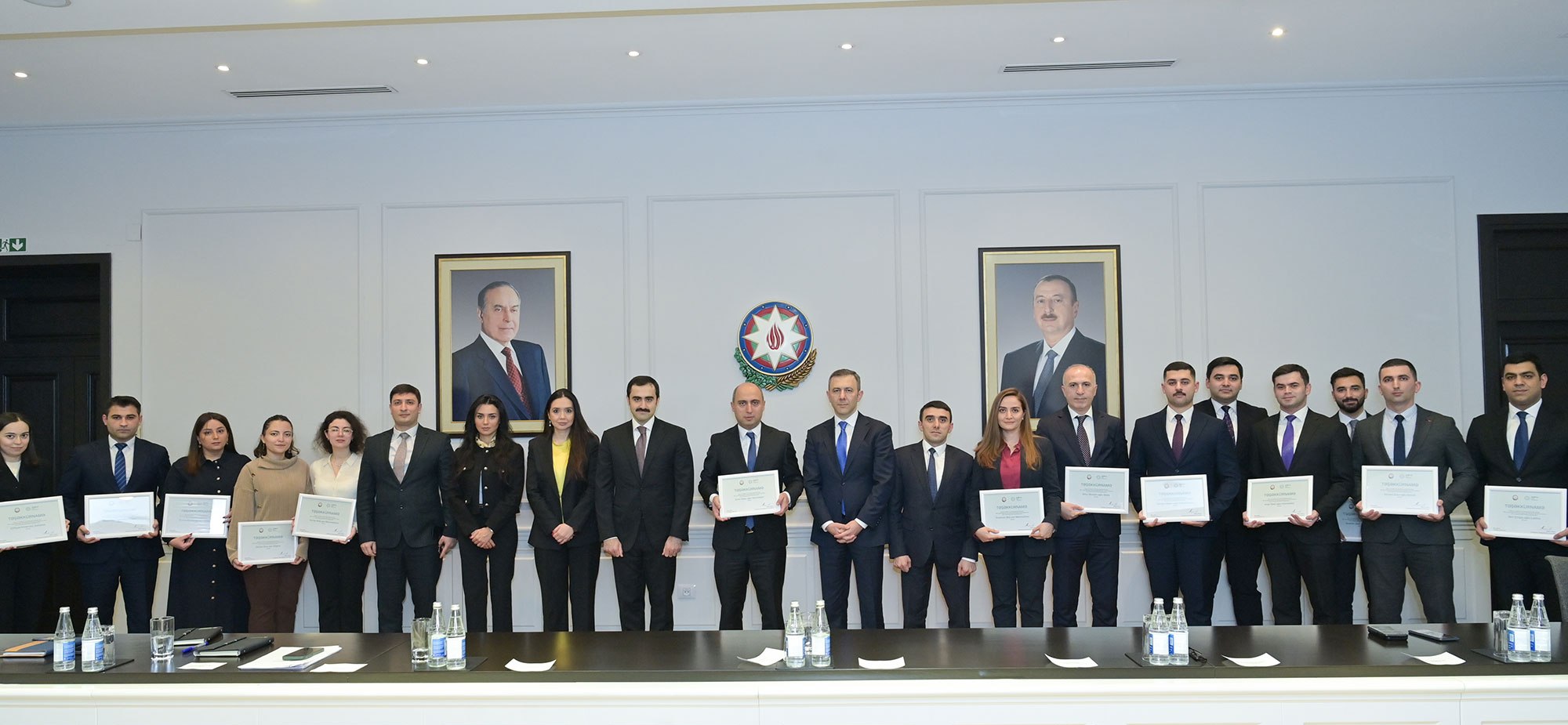 COP29-da fəal iştirakına görə təltif olunmuş əməkdaşlarla görüş keçirilib