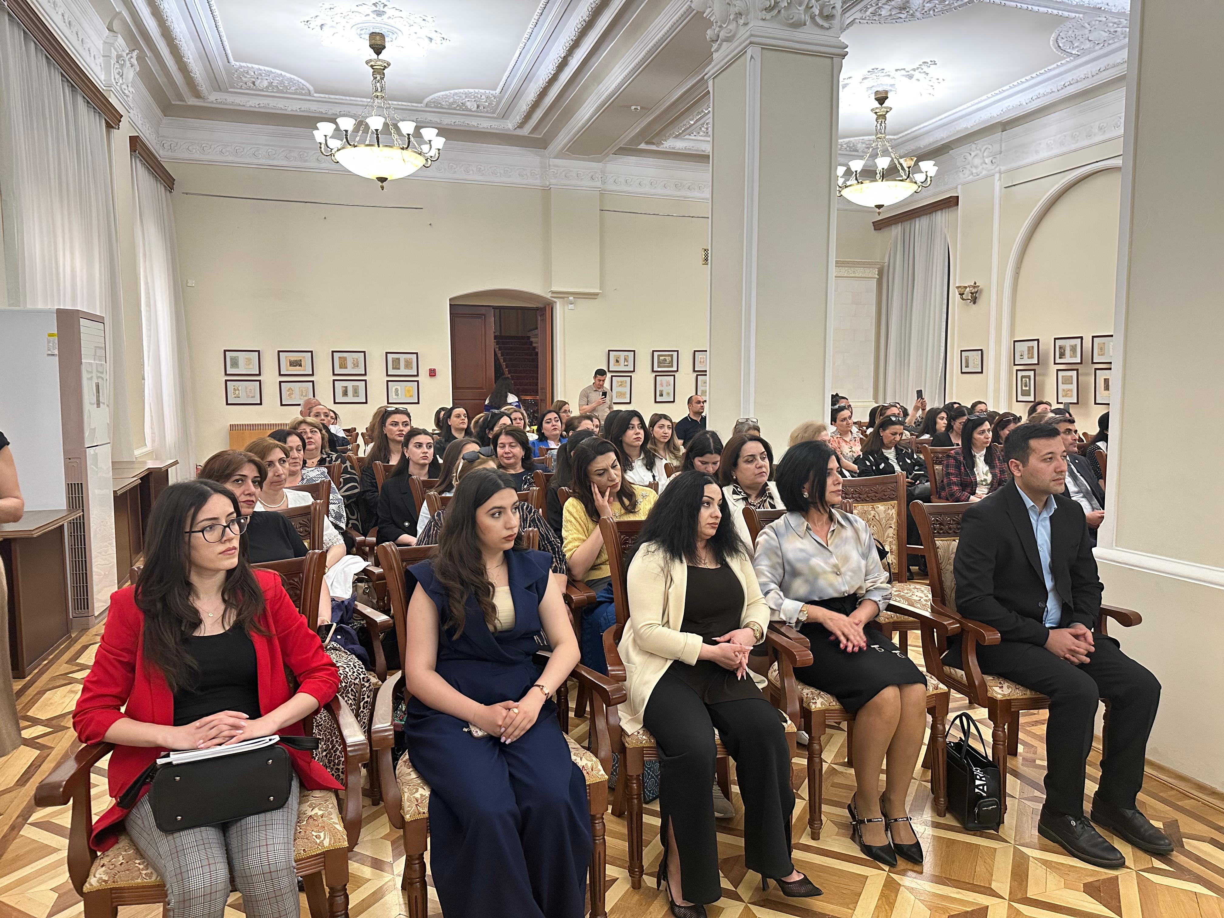 “Cümhuriyyət Maarifçiliyi və Müstəqil Azərbaycanın Təhsil Yolu” adlı tədbir keçirilib