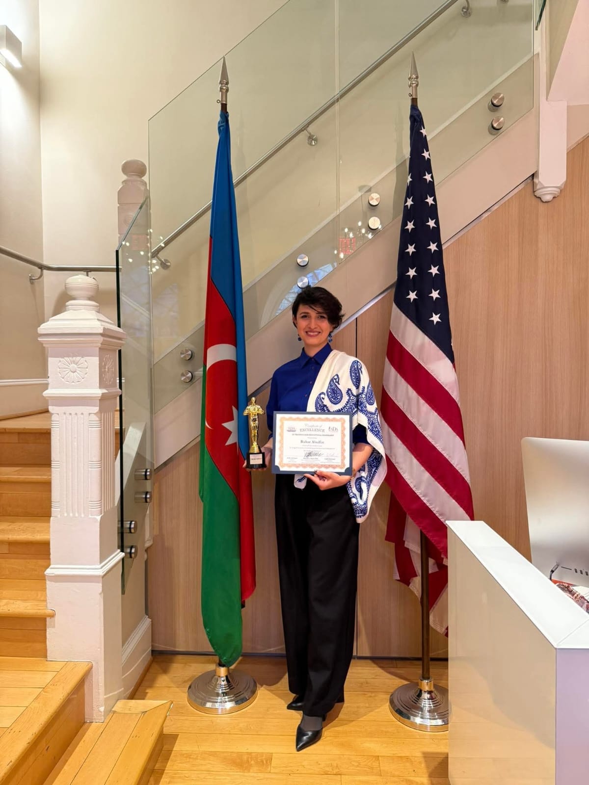 Dərs otağından yay düşərgəsinə: Bahar müəllimin fərqli dərsləri