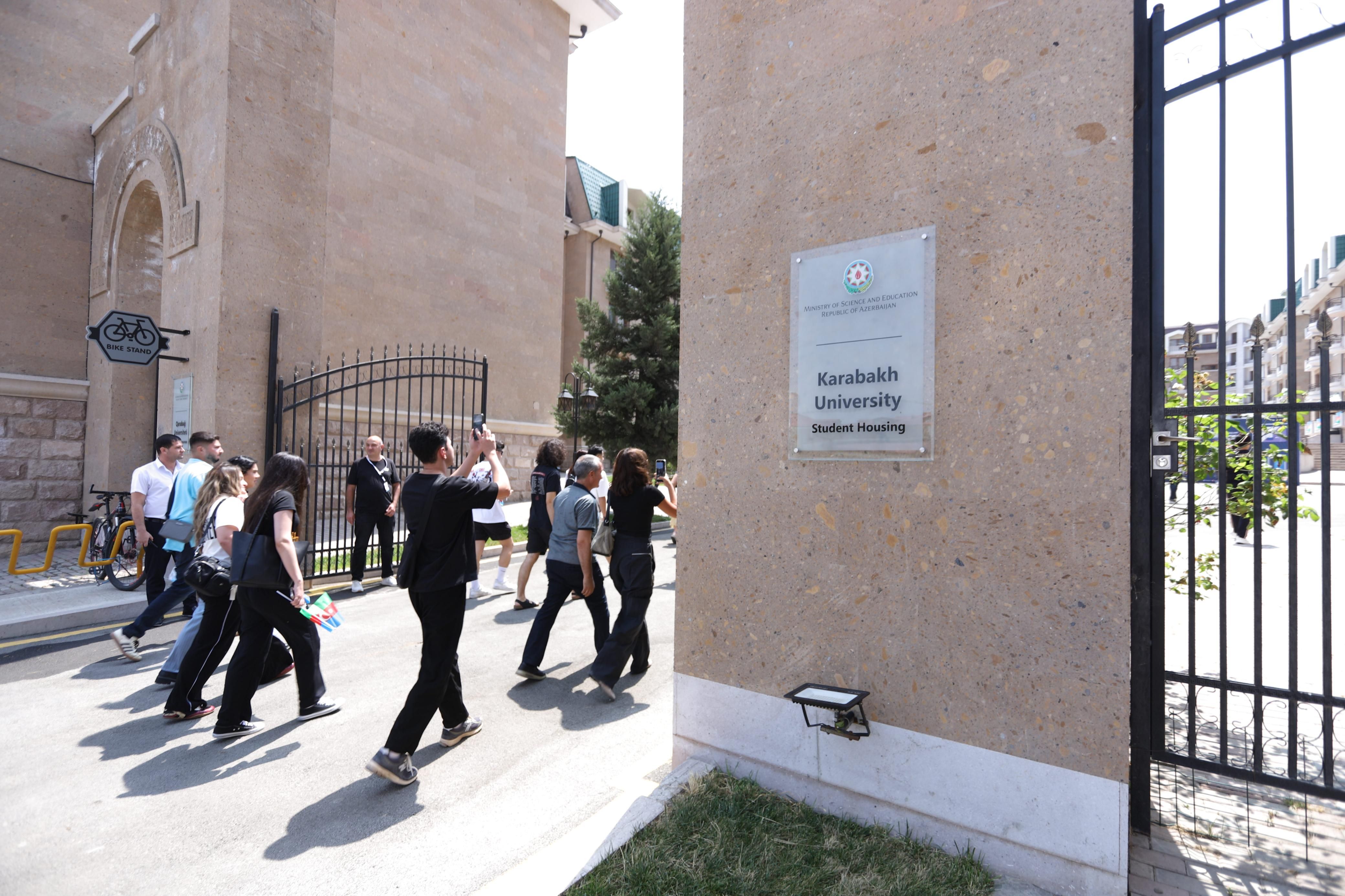 Diaspor gəncləri Qarabağ Universitetində olublar 