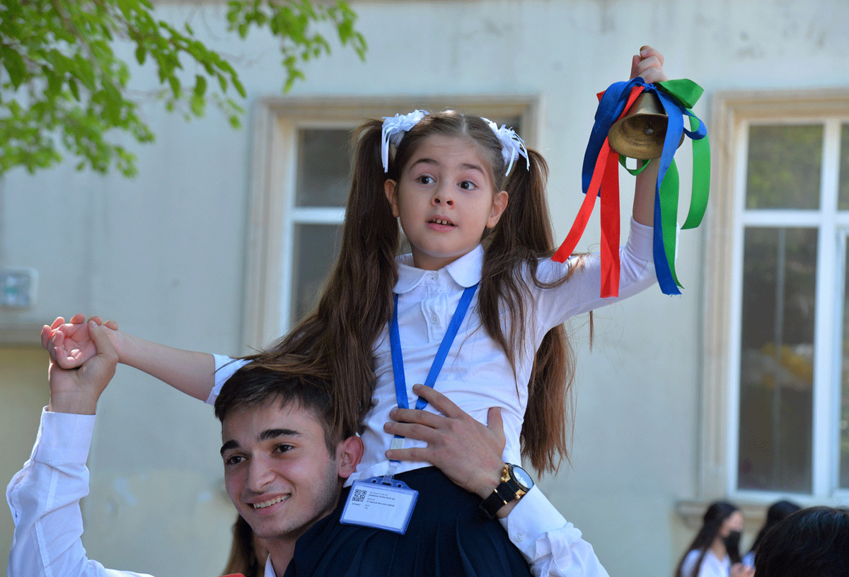 Direktorlar “Son zəng” tədbirlərinin təşkilindən danışdılar 