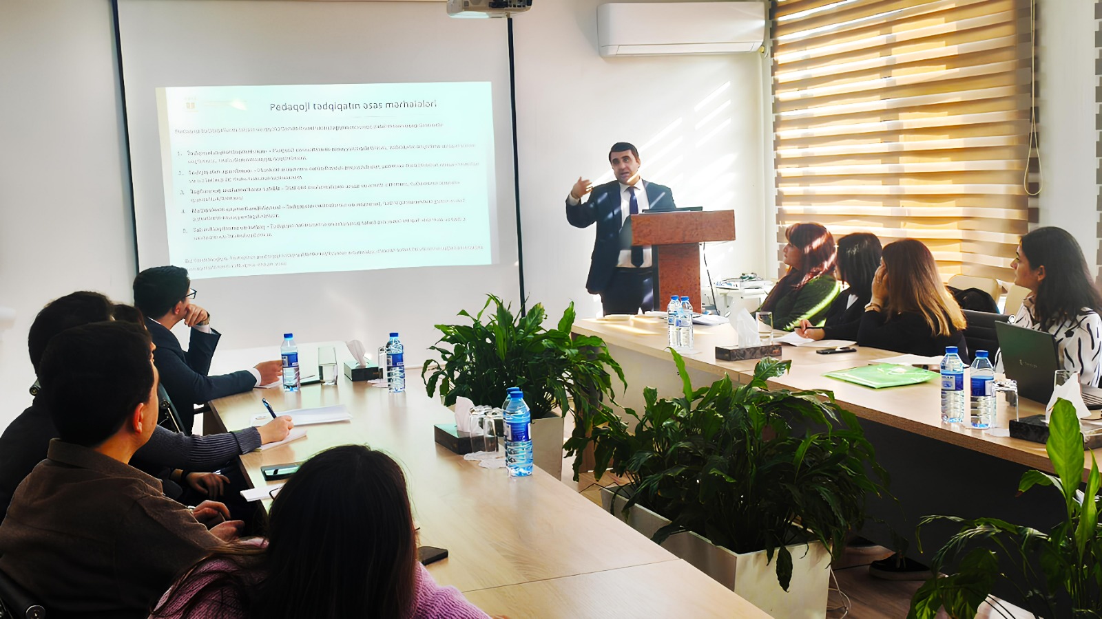 Doktorant və dissertantlar üçün növbəti seminar keçirilib 