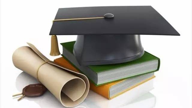 Doktorantlar üçün xarici dil imtahanı keçiriləcək  