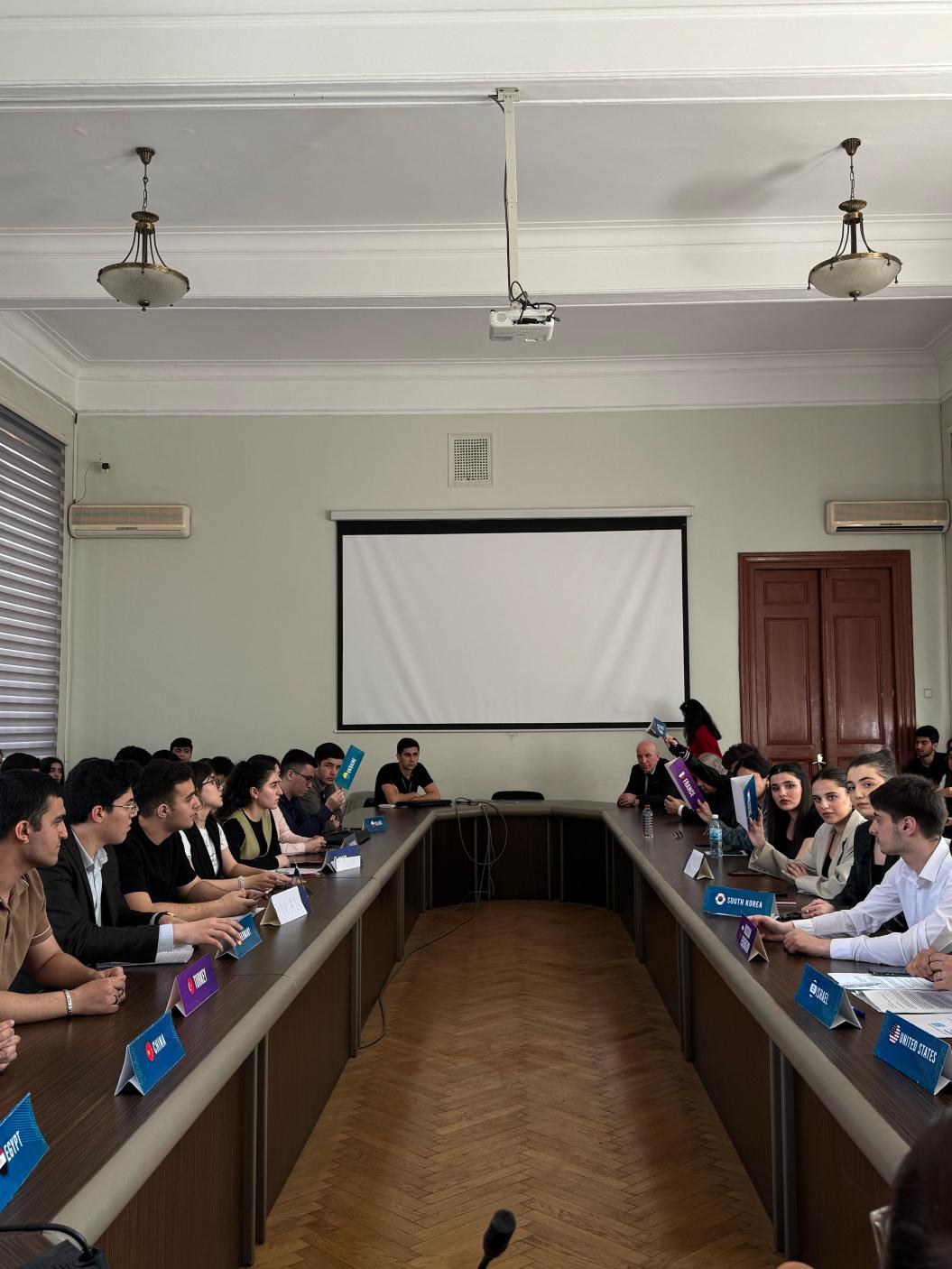 Dövlət İdarəçilik Akademiyasında II MUN Simulyasiya Konfransı baş tutub