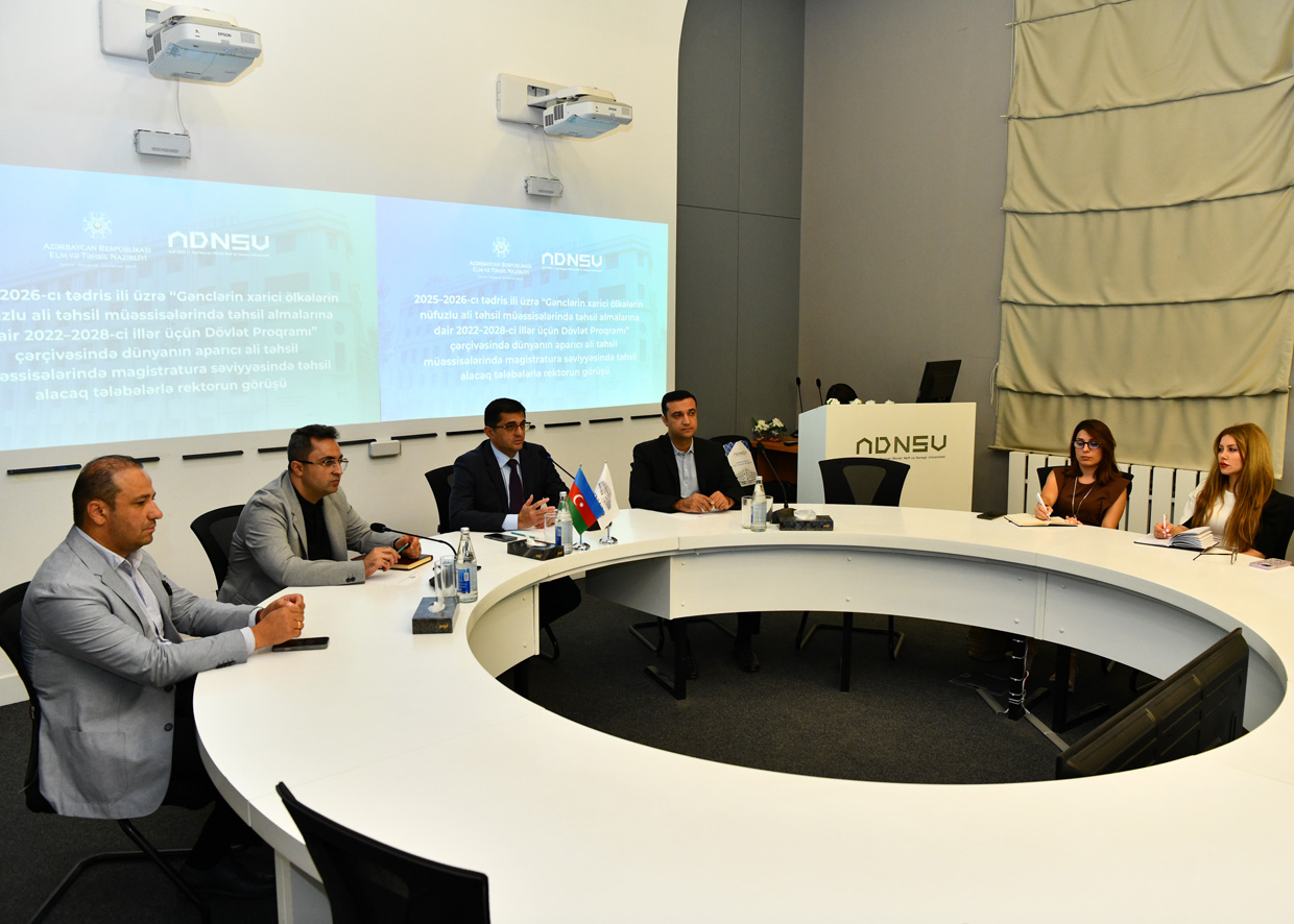 Dövlət Proqramı çərçivəsində xaricdə təhsil alacaq ADNSU məzunları ilə görüş keçirilib 