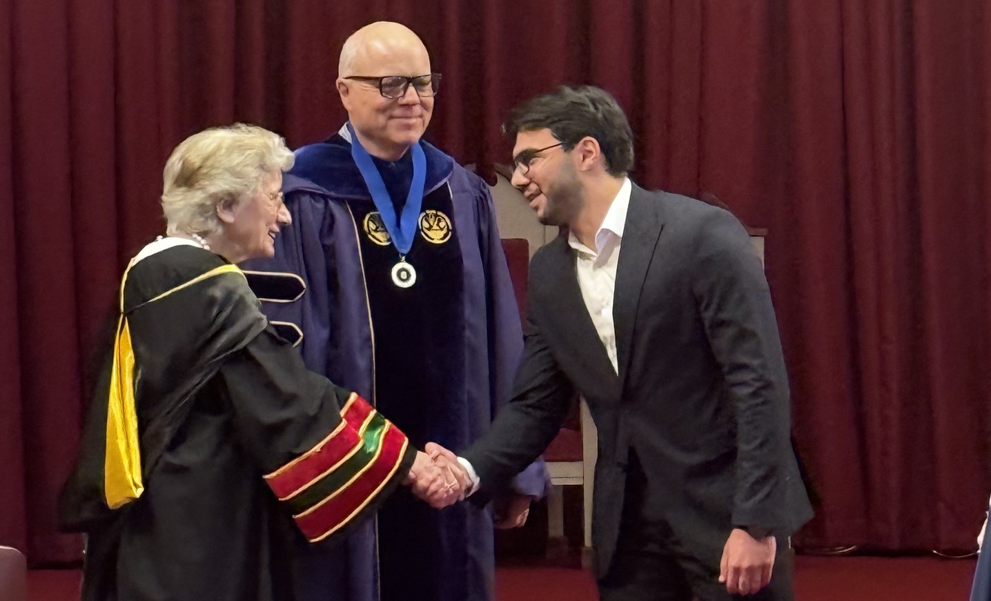 Dövlət Proqramı iştirakçısı ABŞ-nin akademik fəxri cəmiyyətinə üzv seçilib 