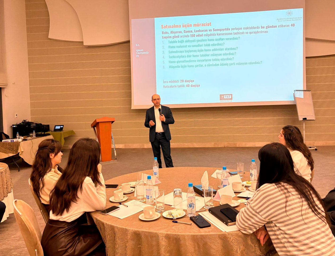 "Dövlət satınalmaları haqqında yeni qanun: bir ilin təcrübəsi və çıxarılmış dərslər" mövzusunda təlim keçirilib