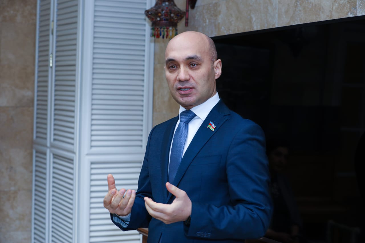 “Ədibin Evi”ndə məktəblilərlə görüş keçirildi