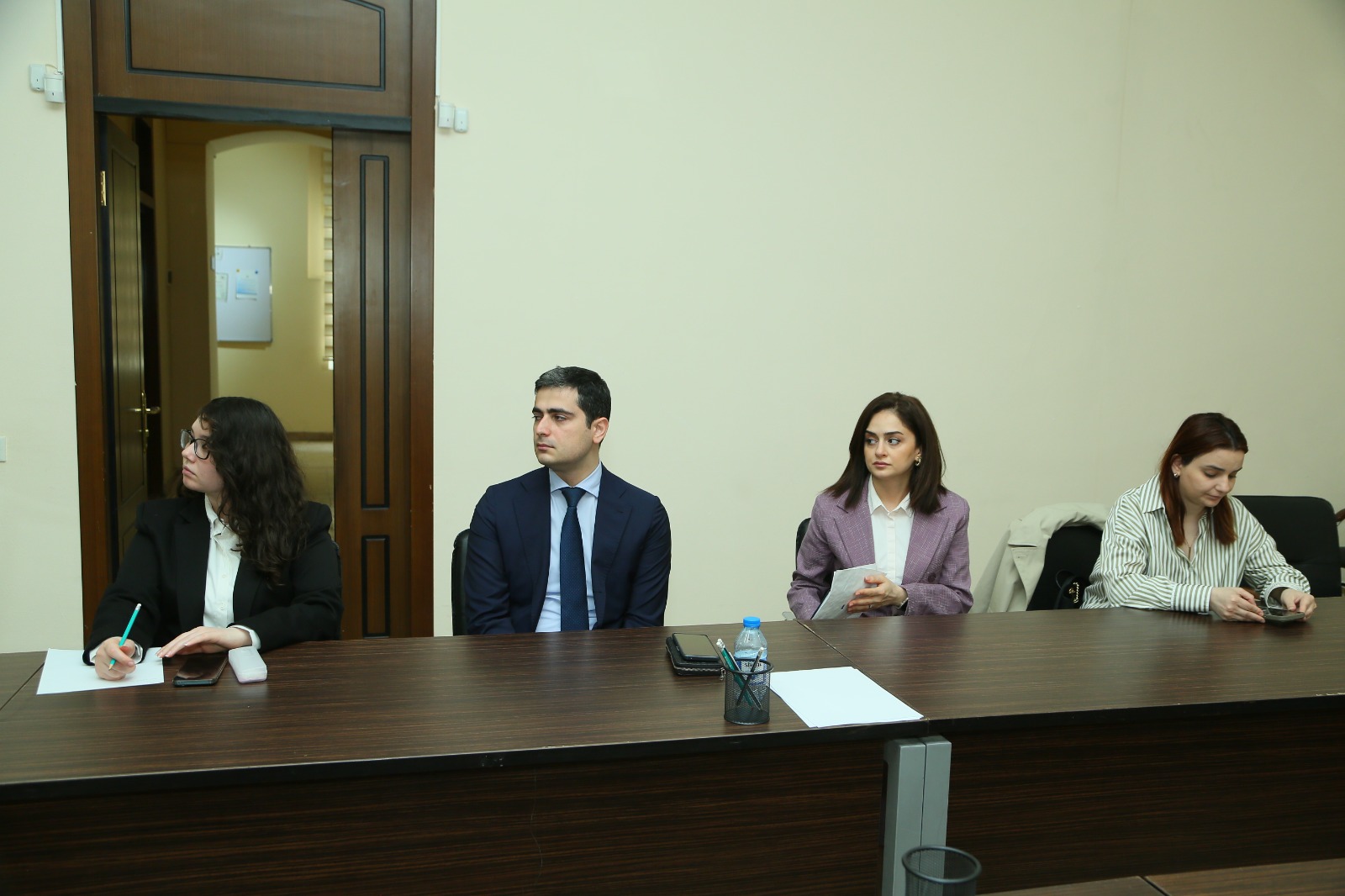 Ədliyyə Akademiyasında Elm və Təhsil Nazirliyinin əməkdaşları üçün təlim keçirilib