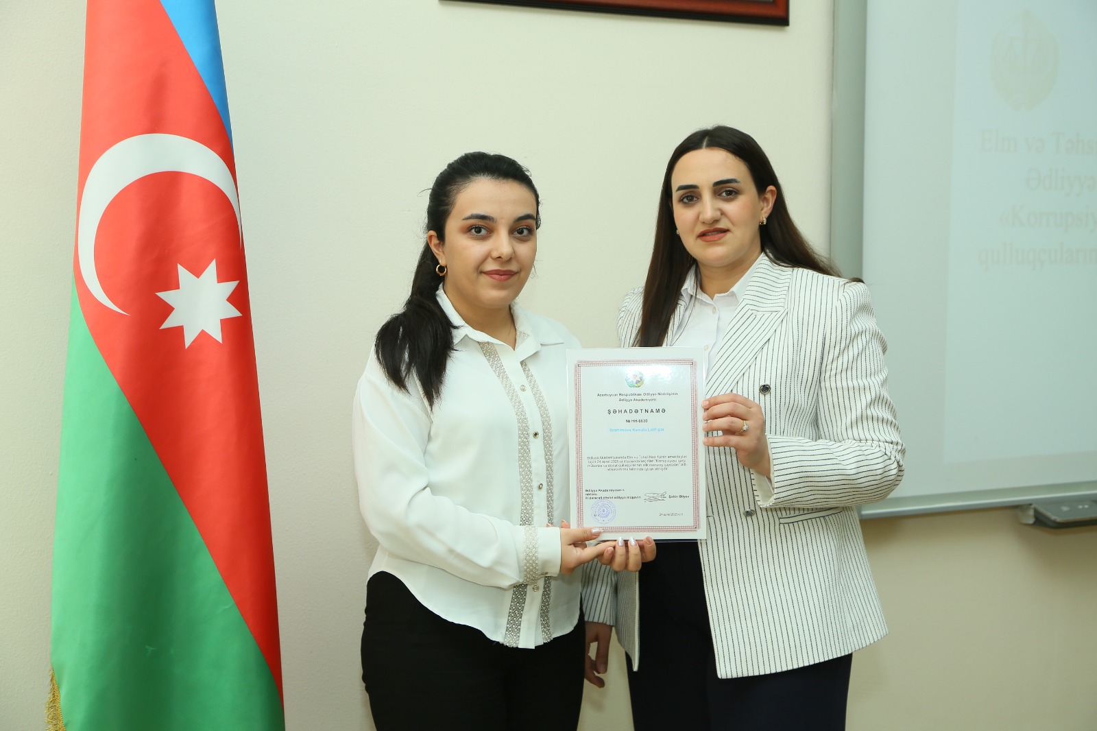 Ədliyyə Akademiyasında Elm və Təhsil Nazirliyinin əməkdaşları üçün təlim keçirilib