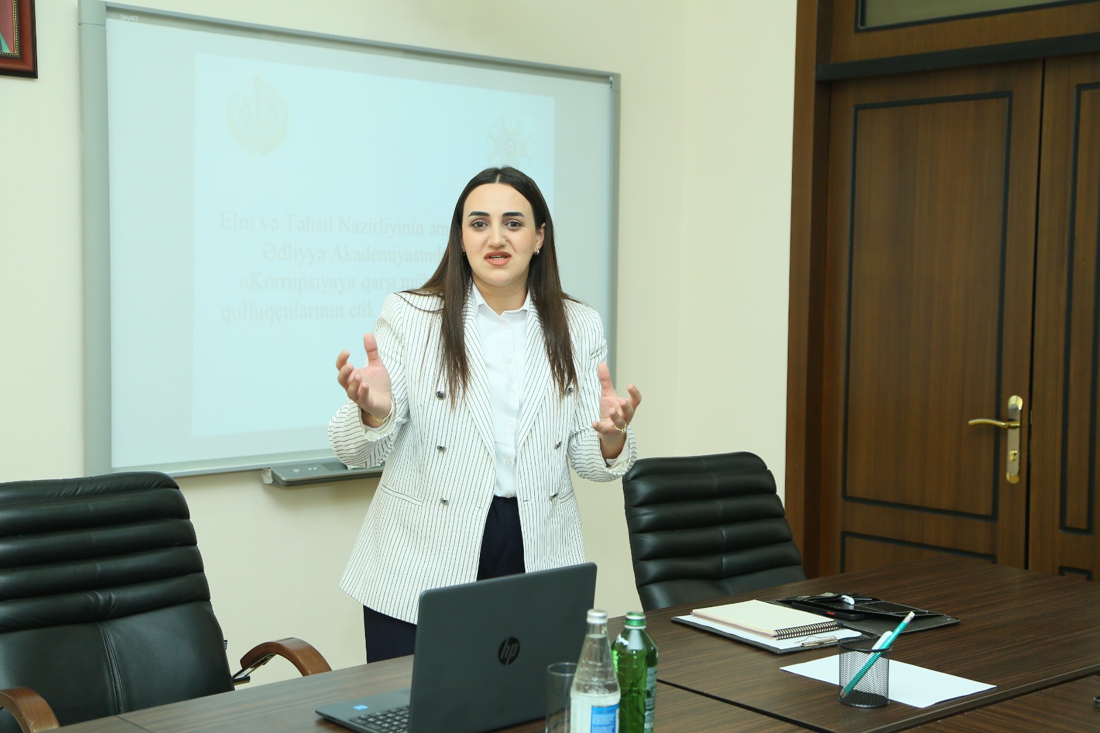 Ədliyyə Akademiyasında Elm və Təhsil Nazirliyinin əməkdaşları üçün təlim keçirilib