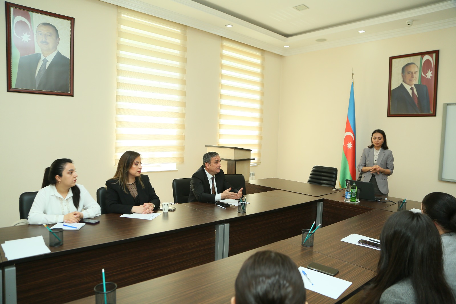 Ədliyyə Akademiyasında Elm və Təhsil Nazirliyinin əməkdaşları üçün təlim keçirilib