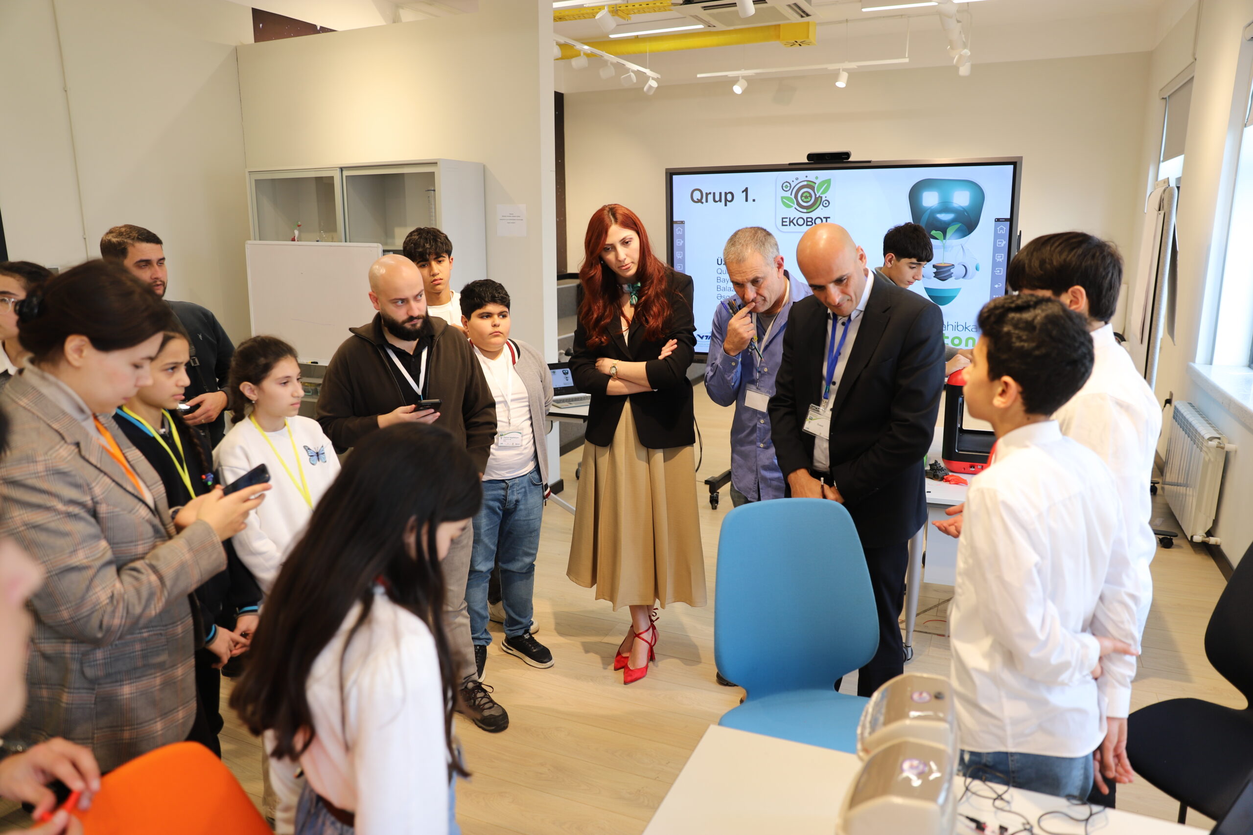 “Ekoloji Sahibkarlıq” hakatonunun qalibləri mükafatlandırılıb