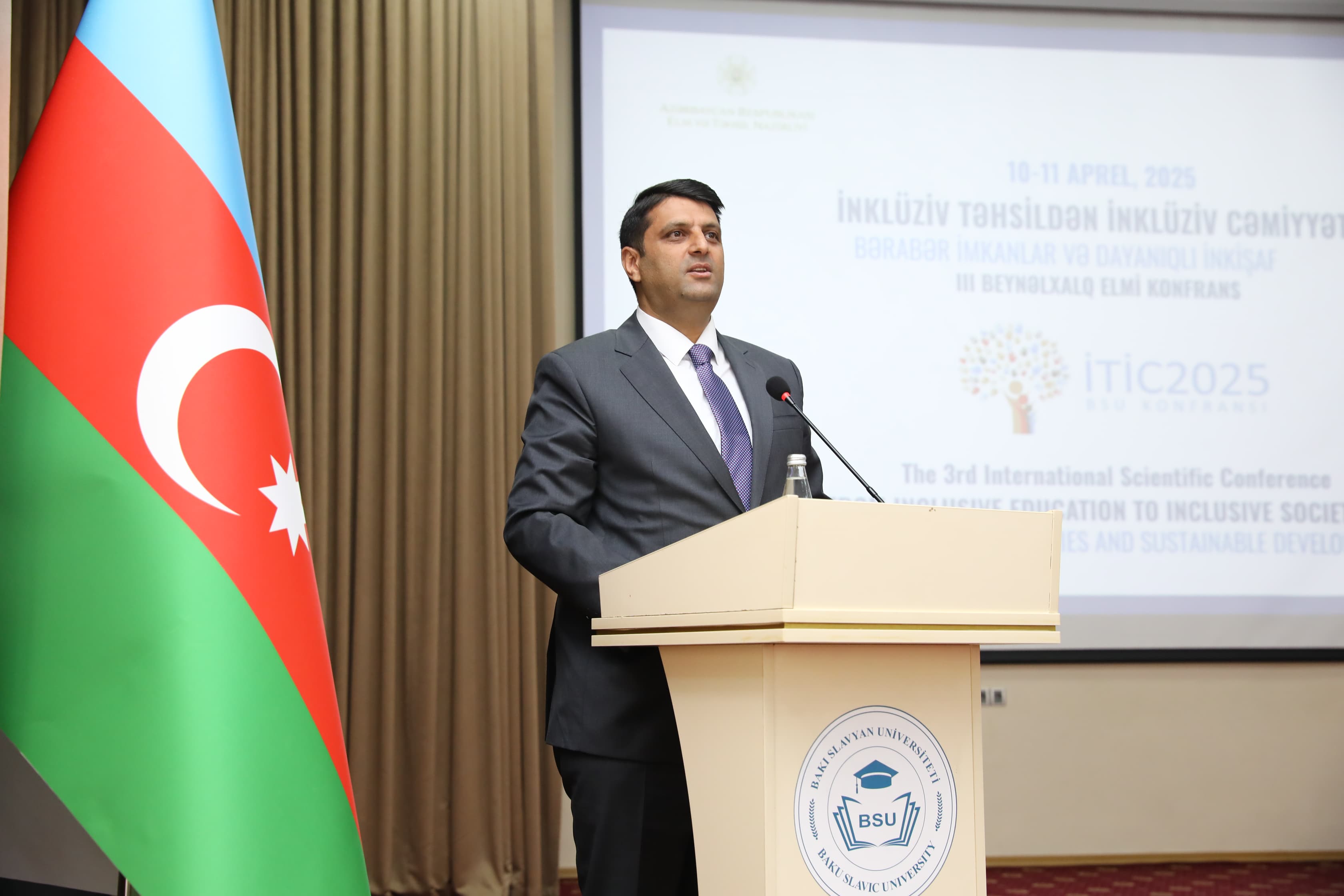 Elbrus İsayev: İnklüziv təhsil mərkəzlərinin yaradılması labüddür 