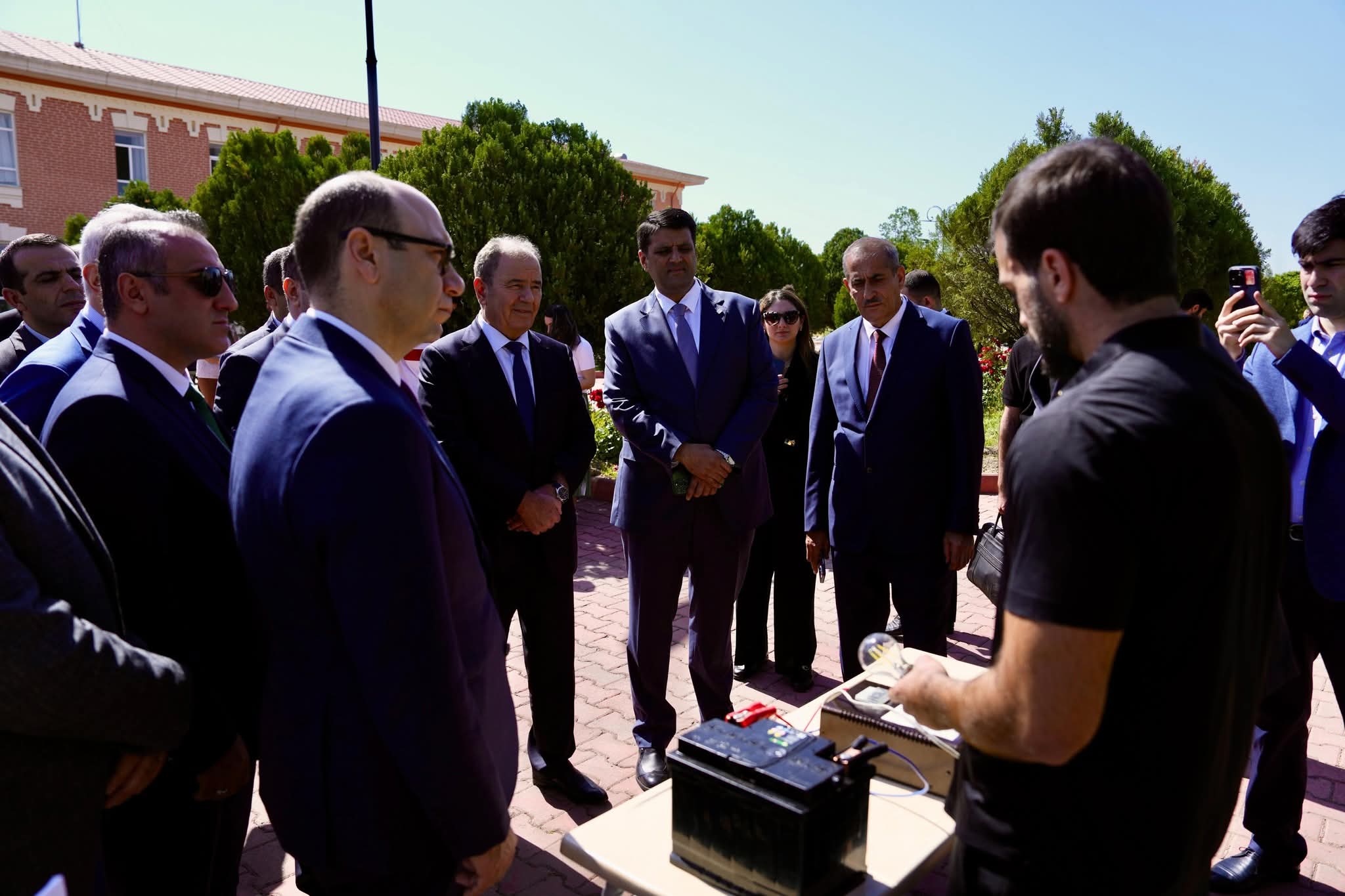 Elbrus İsayev: NDU-da süni intellekt seçmə fənn olaraq şaxələndirilib